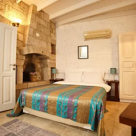 Tashmahal Butik Alacati Otel 3*